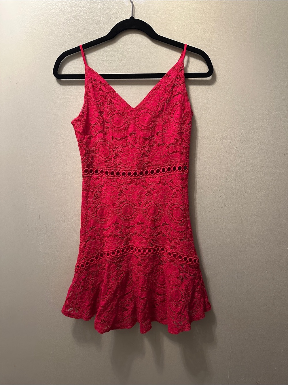 Lace Fit & Flare Spaghetti Strap Dress - Red